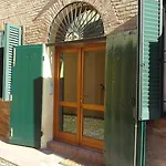 Le Stanze Sul Po * Ferrara